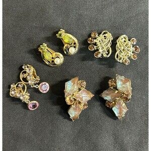 Four Pair Gold Tone Clip On Earrings Varied Designs And Colored Rhinestones J375